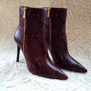 MICHAEL Michael Kors Keke Red Dress Boots 9.5